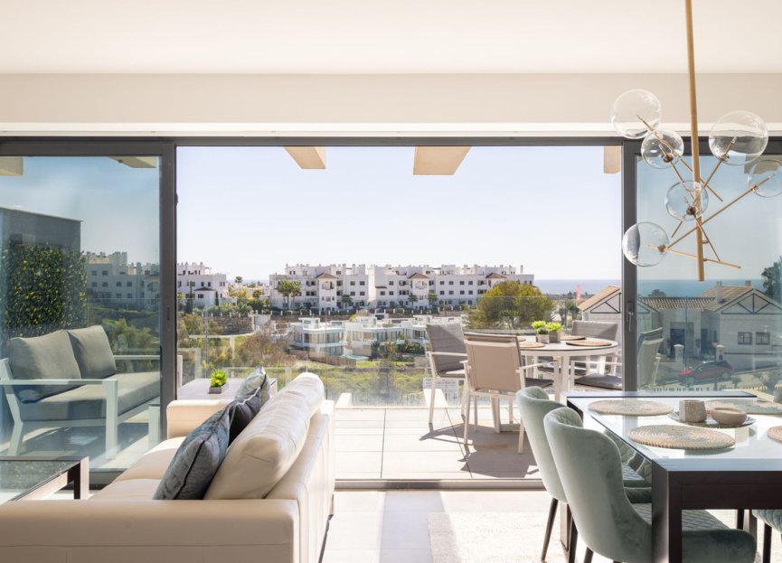 Resale - Apartment - Middle Floor Apartment - Estepona - Estepona Centro