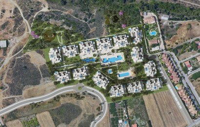 Resale - Apartment - Ground Floor Apartment - Estepona - Estepona Centro