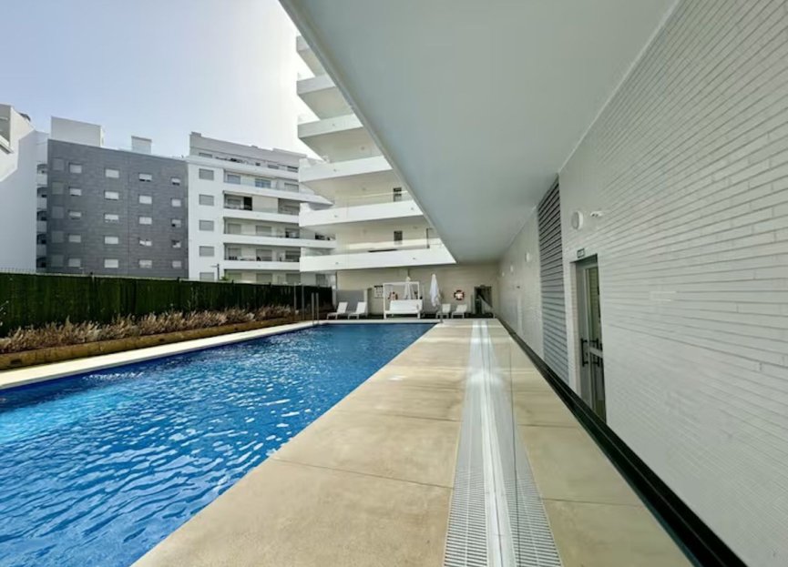 Resale - Apartment - Middle Floor Apartment - Marbella - Nueva Andalucia