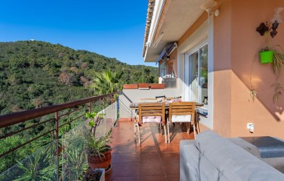 Resale - House - Detached Villa - Estepona - Estepona Centro