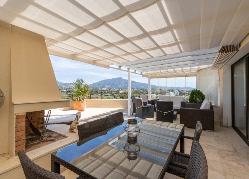 Resale - Apartment - Penthouse - Estepona - Estepona Centro