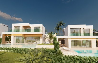 Resale - House - Detached Villa - Estepona - Estepona Centro