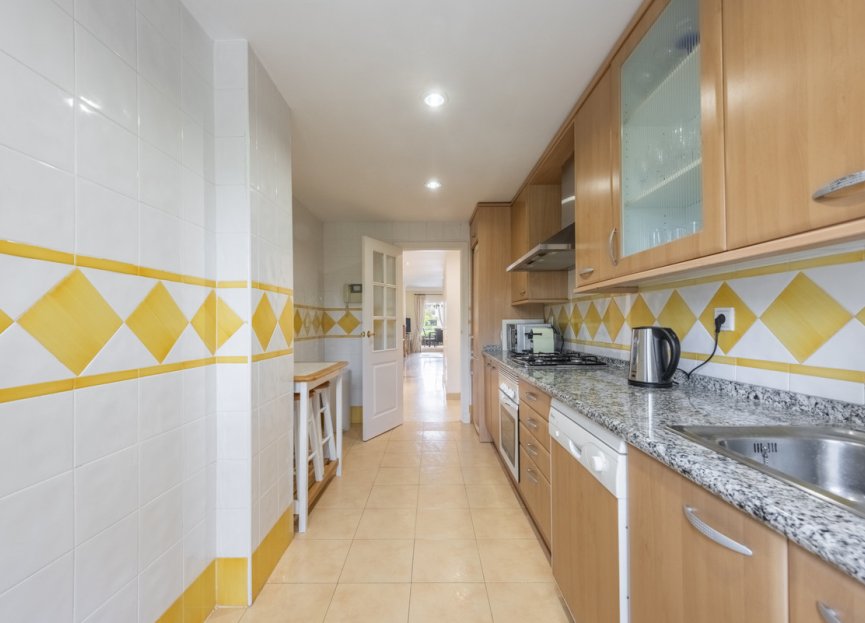 Resale - Apartment - Ground Floor Apartment - Marbella - San Pedro De Alcantara