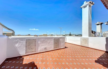 Resale - House - Semi-Detached House - Estepona - Estepona Centro