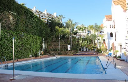 Resale - Apartment - Ground Floor Apartment - Marbella - Nueva Andalucia