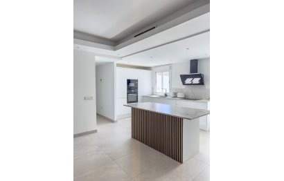 Reventa - Apartment - Penthouse - Marbella - Puerto Banús