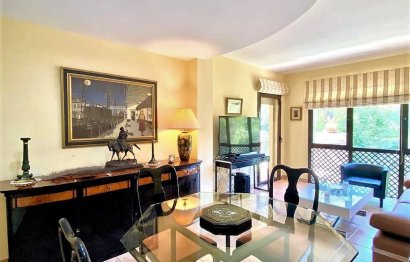 Resale - Apartment - Middle Floor Apartment - Marbella - Marbella Centro