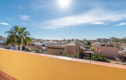 Resale - House - Detached Villa - Fuengirola - Los Pacos