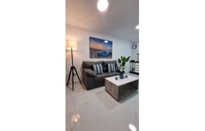 Resale - Apartment - Middle Floor Apartment - Fuengirola - Fuengirola Centro