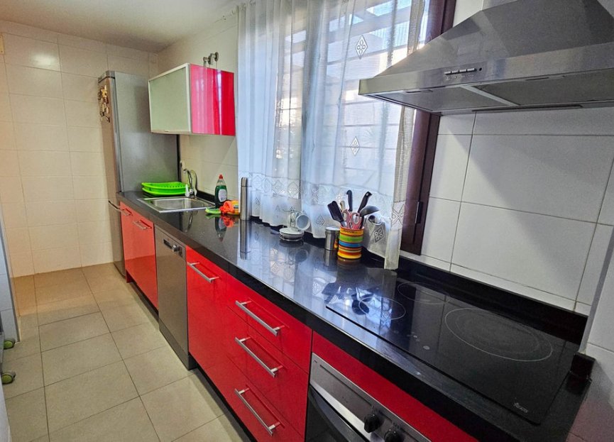 Resale - Apartment - Middle Floor Apartment - Casares - Casares Playa