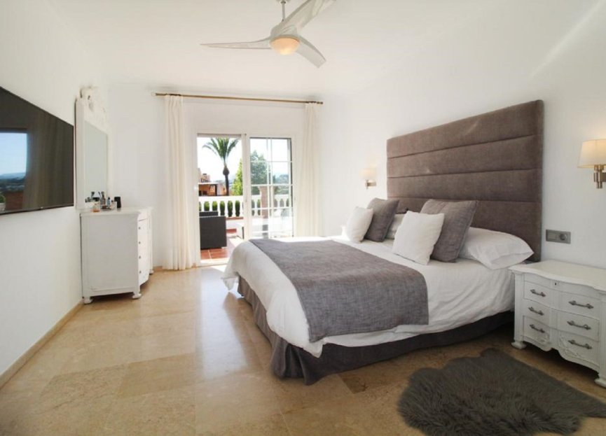 Reventa - House - Detached Villa - Marbella - Nueva Andalucia