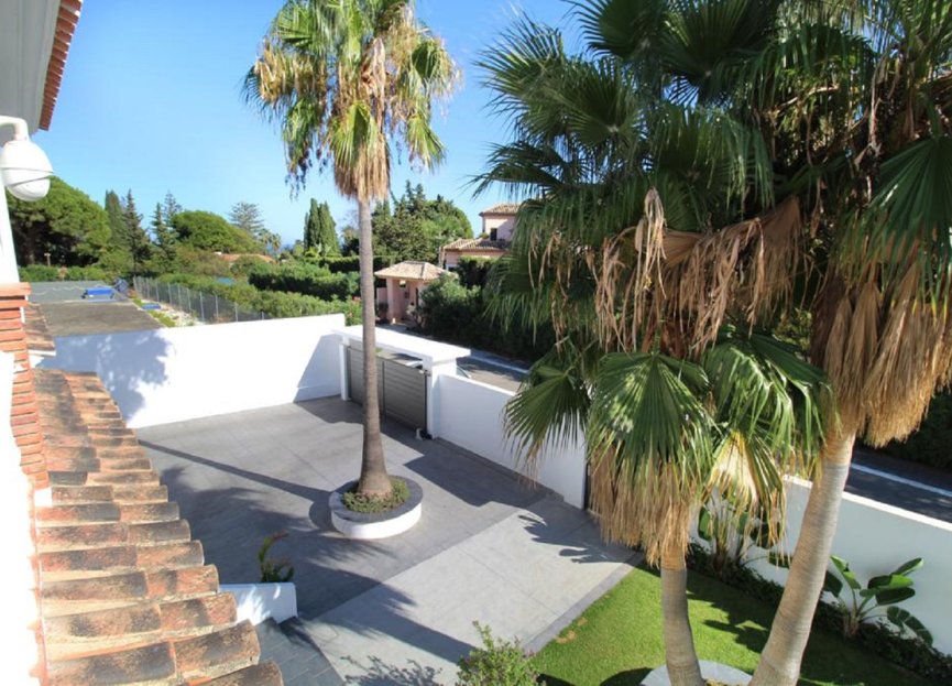 Reventa - House - Detached Villa - Marbella - Nueva Andalucia