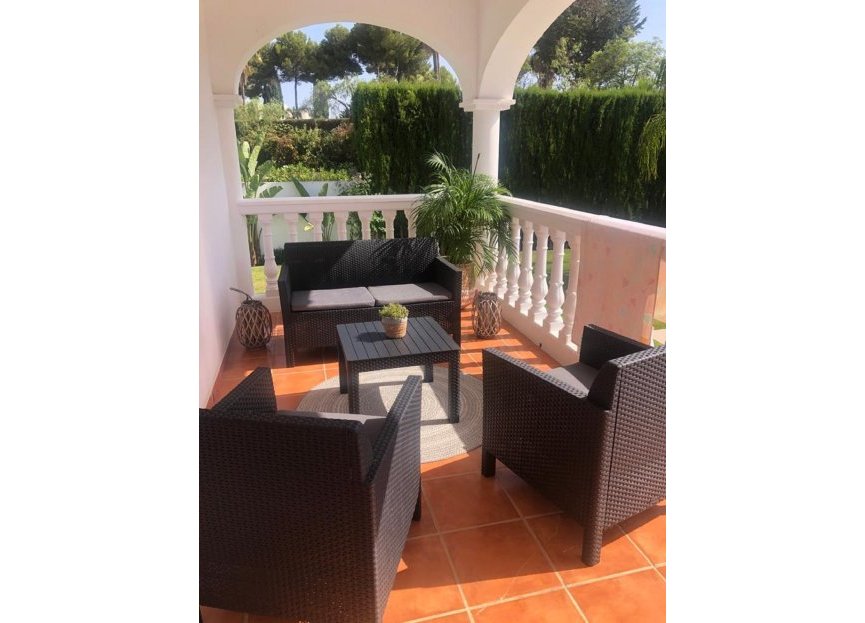 Reventa - House - Detached Villa - Marbella - Nueva Andalucia