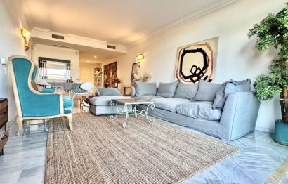 Resale - Apartment - Middle Floor Apartment - Marbella - Nueva Andalucia