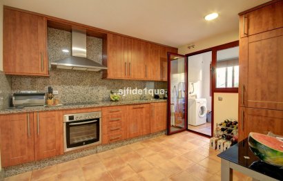 Reventa - House - Townhouse - Estepona - Estepona Centro