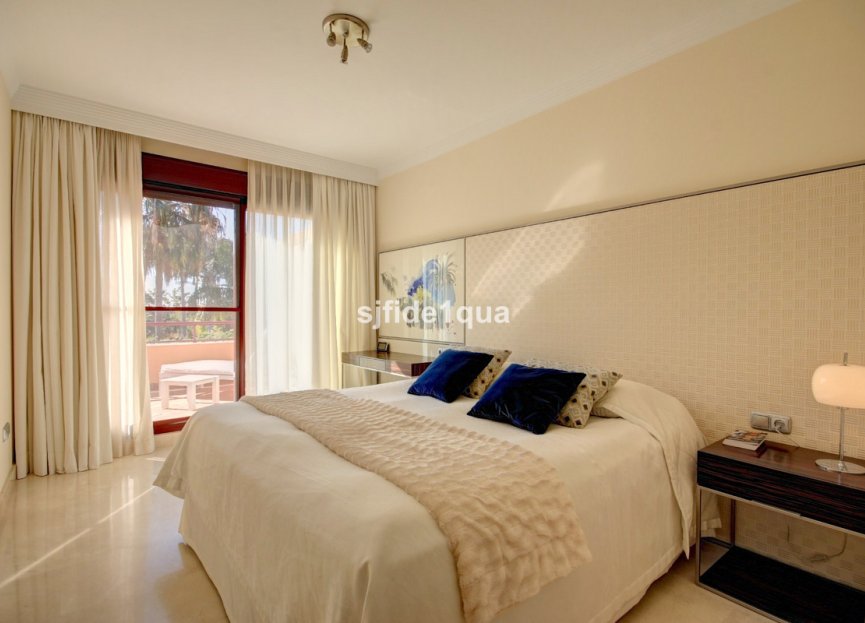 Reventa - House - Townhouse - Estepona - Estepona Centro