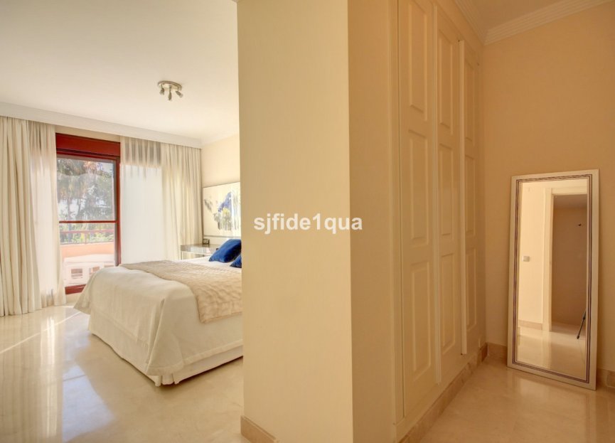 Reventa - House - Townhouse - Estepona - Estepona Centro