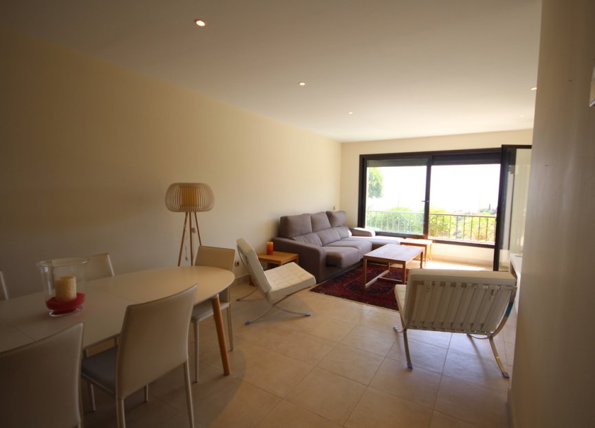 Resale - Apartment - Ground Floor Apartment - Marbella - Altos de los Monteros