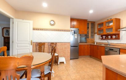 Reventa - Apartment - Middle Floor Apartment - Estepona - Estepona Centro