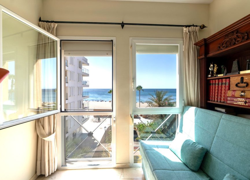 Reventa - Apartment - Middle Floor Apartment - Estepona - Estepona Centro