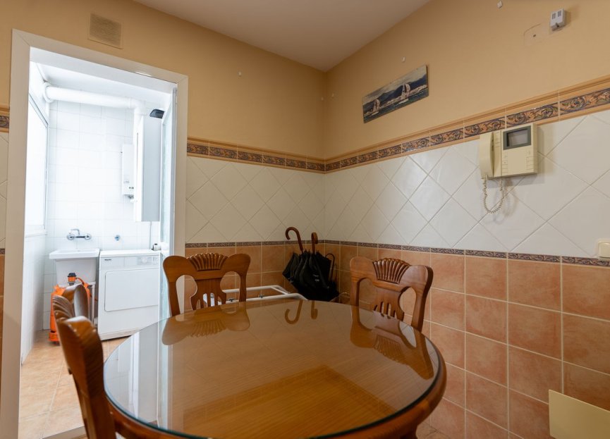 Reventa - Apartment - Middle Floor Apartment - Estepona - Estepona Centro