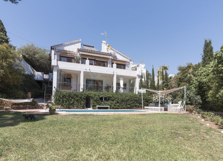 Resale - House - Detached Villa - Marbella - El Rosario