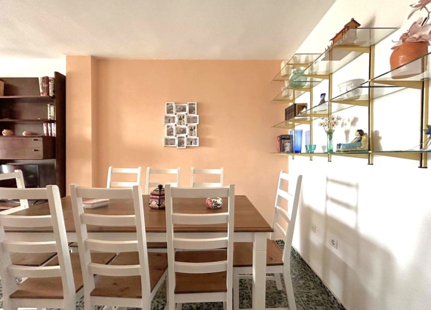 Resale - Apartment - Middle Floor Apartment - Fuengirola - Fuengirola Centro