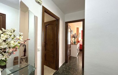 Resale - Apartment - Middle Floor Apartment - Fuengirola - Fuengirola Centro