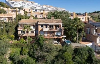 Resale - House - Semi-Detached House - Estepona - Estepona Centro