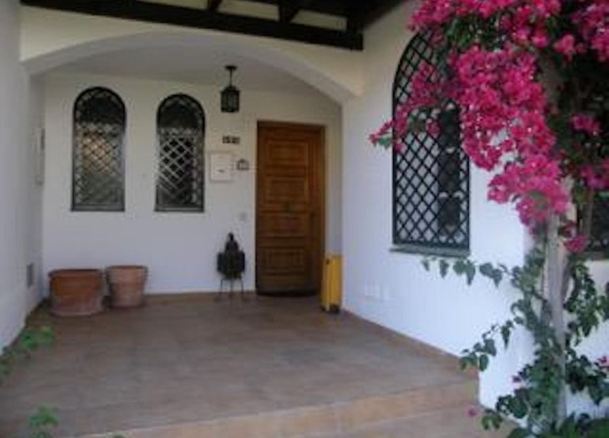 Resale - House - Townhouse - Marbella - Nueva Andalucia