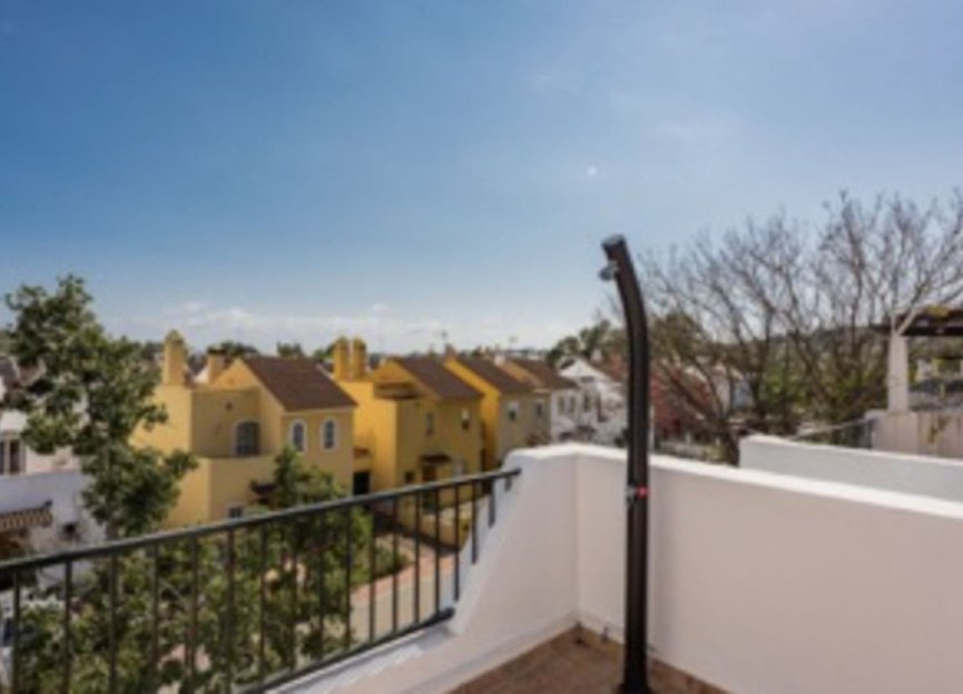 Resale - House - Townhouse - Marbella - Nueva Andalucia