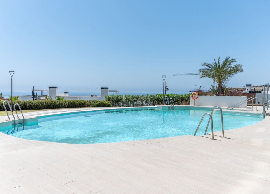 Resale - Apartment - Middle Floor Apartment - Fuengirola - Fuengirola Centro