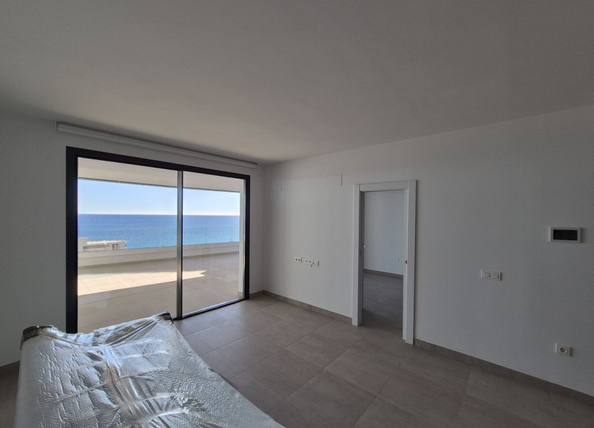 Resale - Apartment - Middle Floor Apartment - Fuengirola - Fuengirola Centro