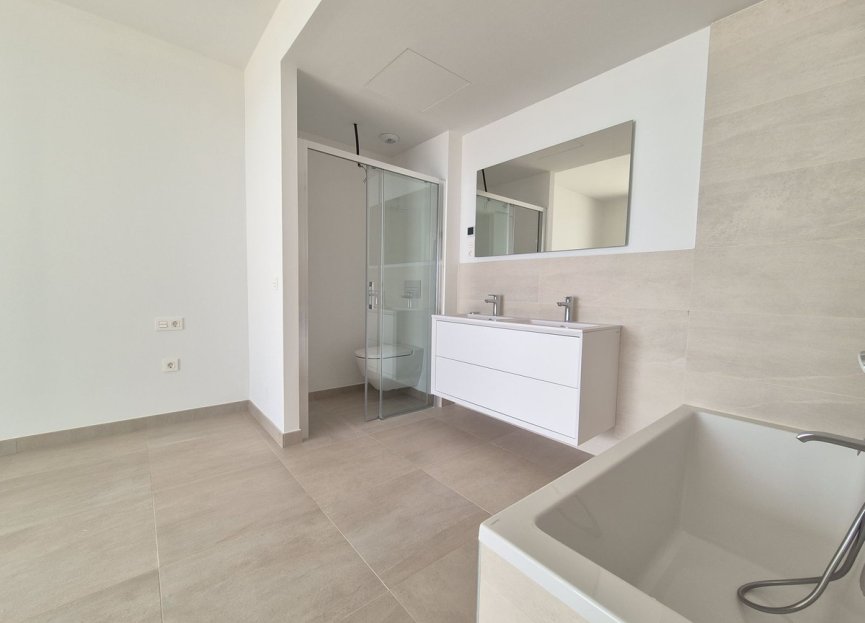 Resale - Apartment - Middle Floor Apartment - Fuengirola - Fuengirola Centro