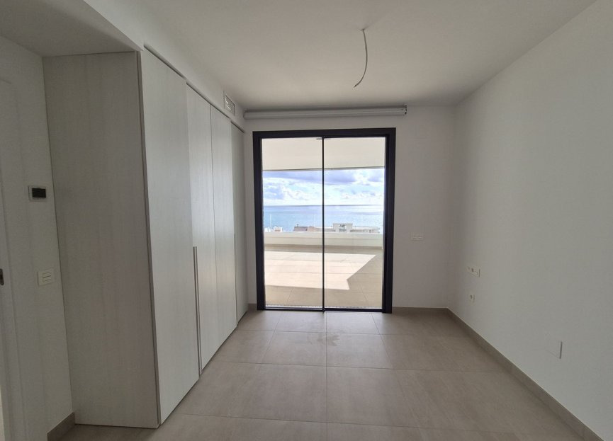 Resale - Apartment - Middle Floor Apartment - Fuengirola - Fuengirola Centro