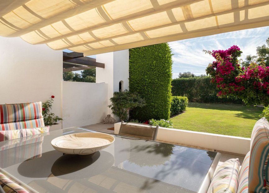 Resale - House - Townhouse - Marbella - Nueva Andalucia