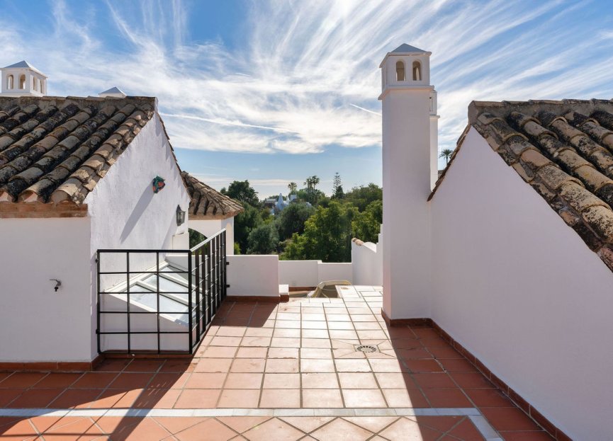 Resale - House - Townhouse - Marbella - Nueva Andalucia