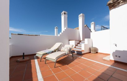 Resale - House - Townhouse - Marbella - Nueva Andalucia