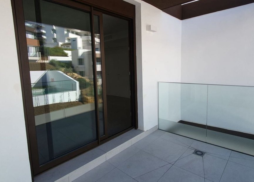 Resale - Apartment - Top Floor Apartment - Estepona - Estepona Centro