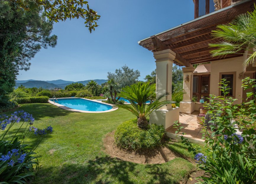 Resale - House - Detached Villa - Benahavís - La Zagaleta