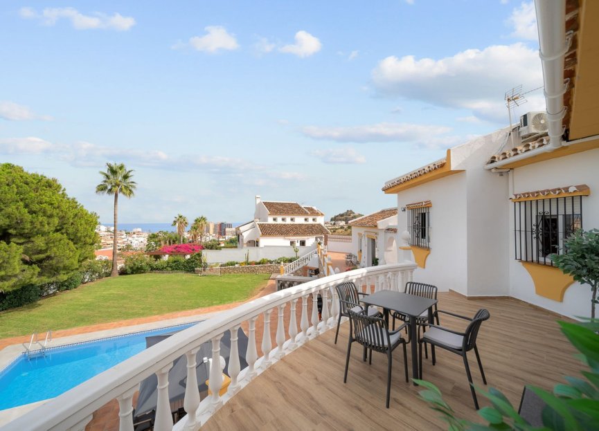 Resale - House - Detached Villa - Benalmádena - Benalmadena Costa