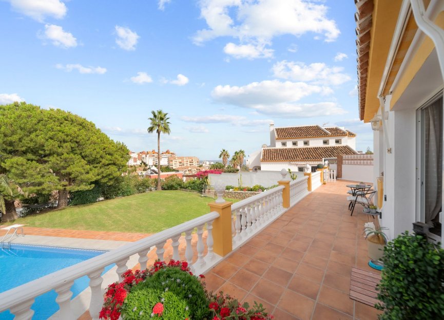 Resale - House - Detached Villa - Benalmádena - Benalmadena Costa