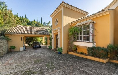 Resale - House - Detached Villa - Benahavís - El Madroñal