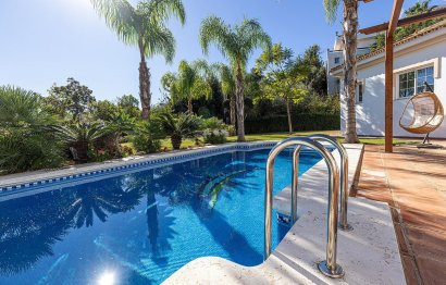 Resale - House - Detached Villa - Benalmádena - Benalmadena Centro