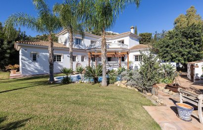 Reventa - House - Detached Villa - Benalmádena - Benalmadena Centro