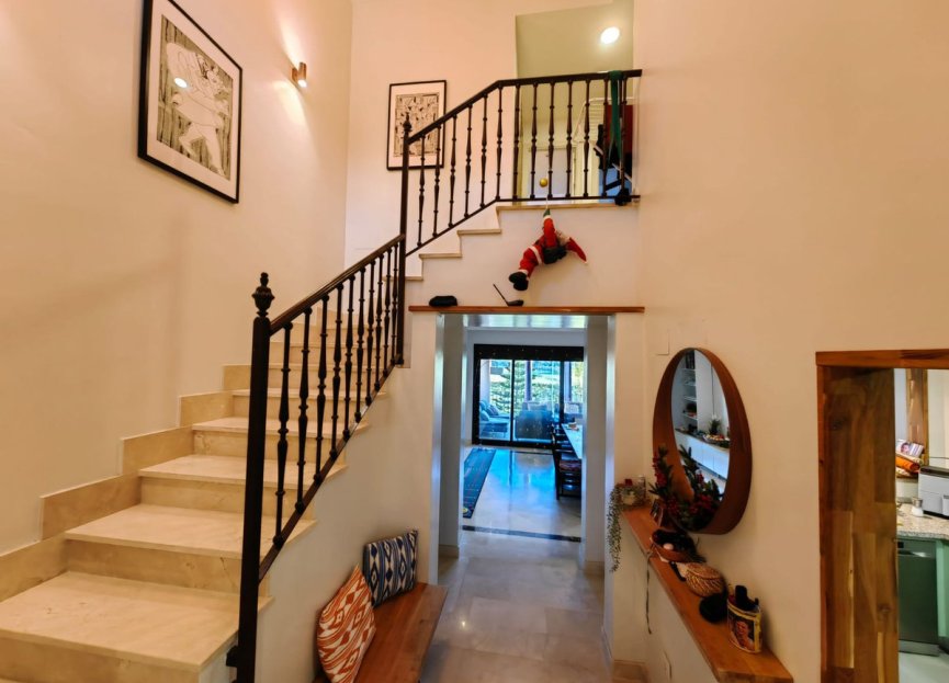 Resale - House - Townhouse - Estepona - Estepona Centro