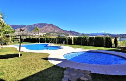 Resale - House - Townhouse - Estepona - Estepona Centro