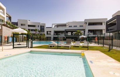 Resale - Apartment - Ground Floor Apartment - Estepona - Estepona Centro