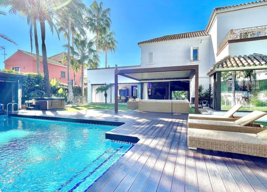 Resale - House - Detached Villa - Marbella - Puerto Banús