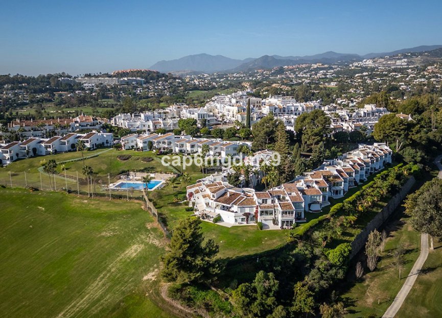 Reventa - Apartment - Top Floor Apartment - Marbella - Nueva Andalucia